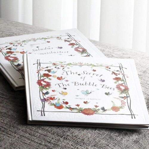 Hardcover Canvas Book+cards The Secret of The Bubble Bees