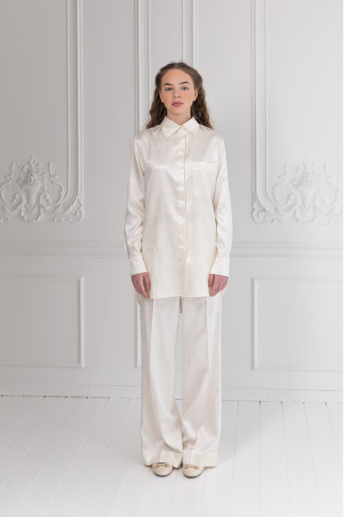 Silk Loungwear Set_ The Bubble Bee Signature Collection SS21 Classic Nature_front